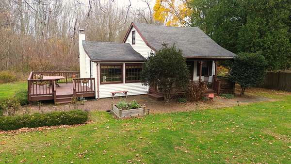 2.85 Acres of Residential Land with Home for Sale in Haddam, Connecticut