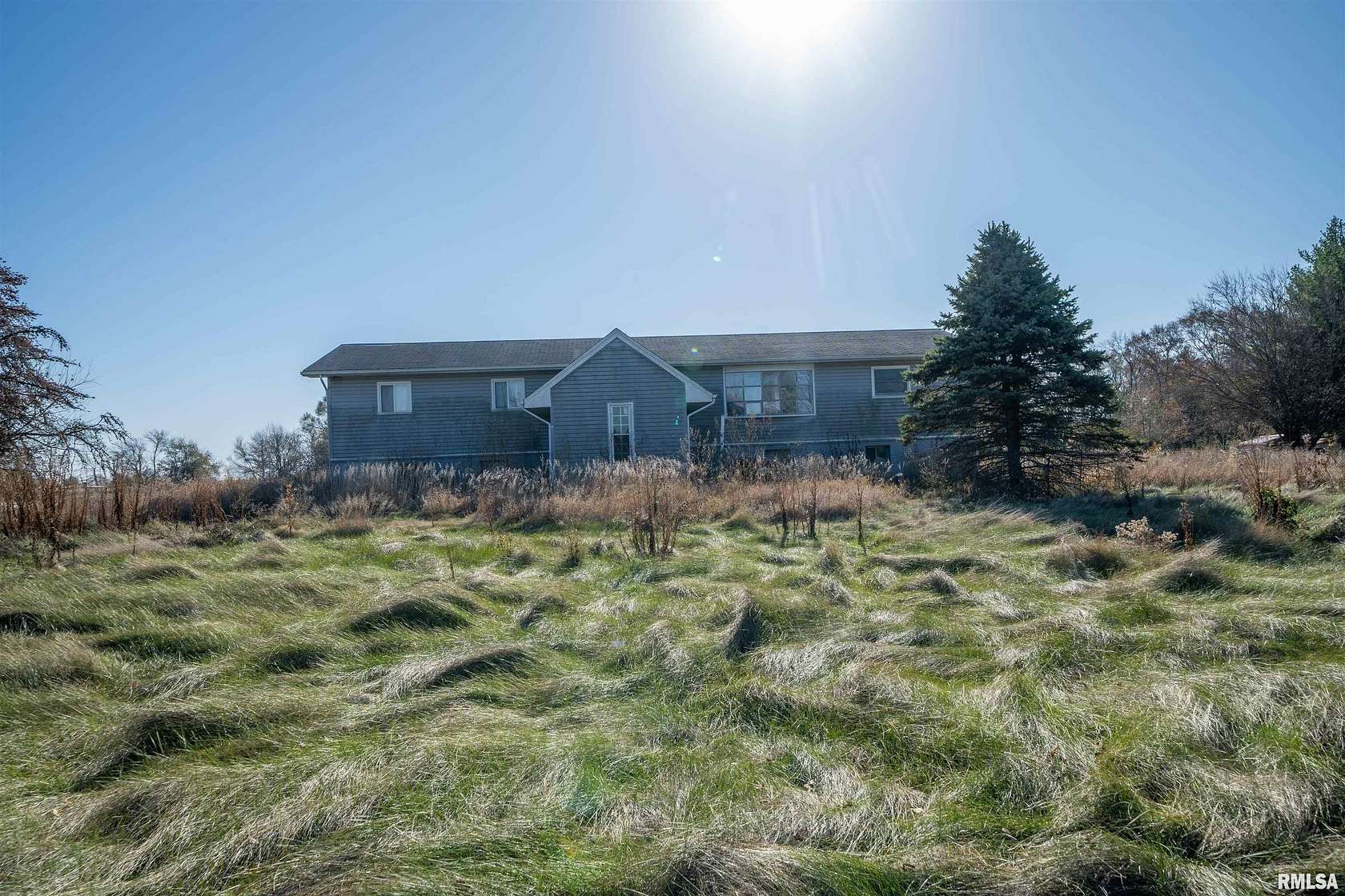 2.8 Acres of Residential Land with Home for Sale in Hanna City, Illinois