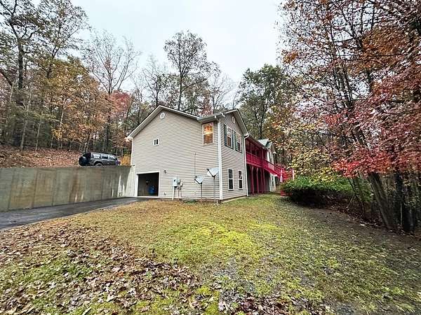 1.76 Acres of Residential Land with Home for Lease in McCaysville, Georgia