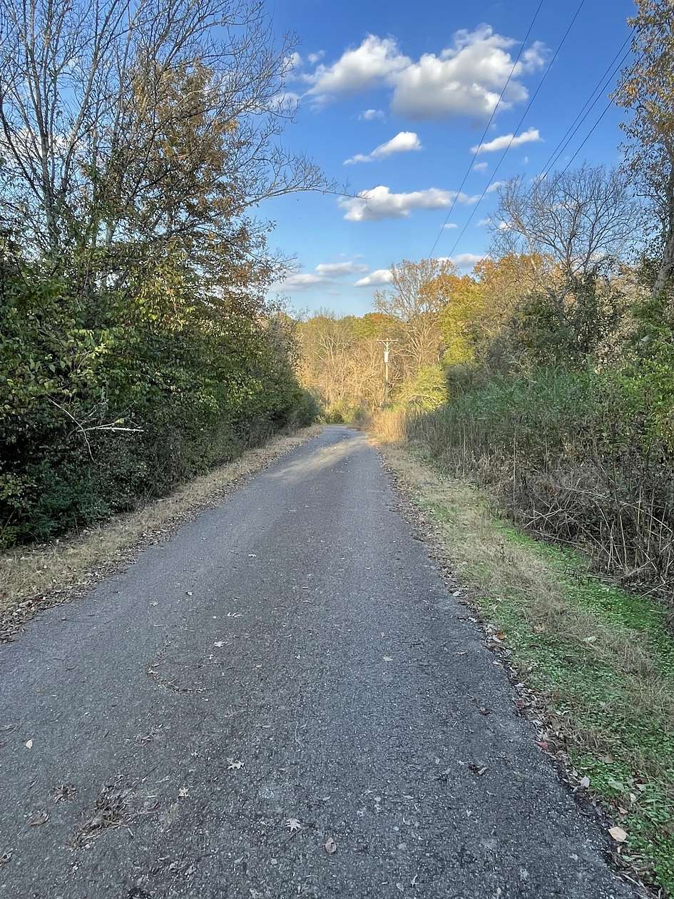 4.12 Acres of Residential Land for Sale in Madison, Tennessee
