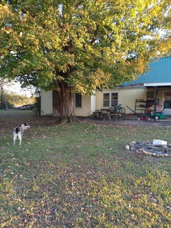 2.3 Acres of Residential Land with Home for Sale in Lebanon, Tennessee
