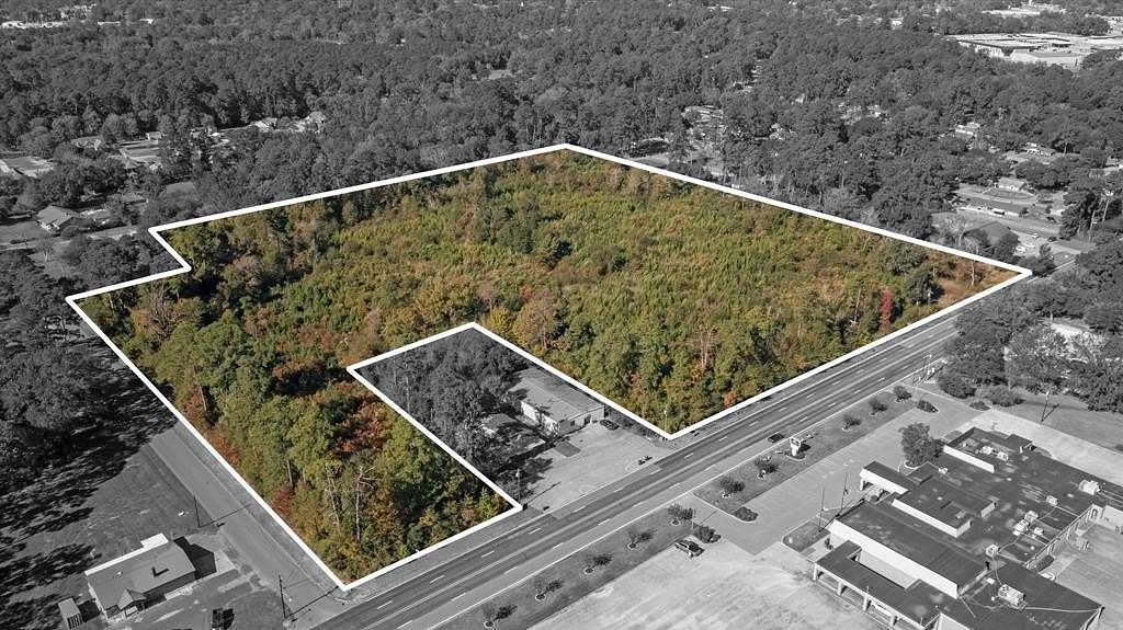 9.47 Acres of Mixed-Use Land for Sale in Lufkin, Texas