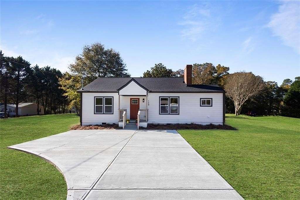 2.27 Acres of Residential Land with Home for Sale in Bogart, Georgia