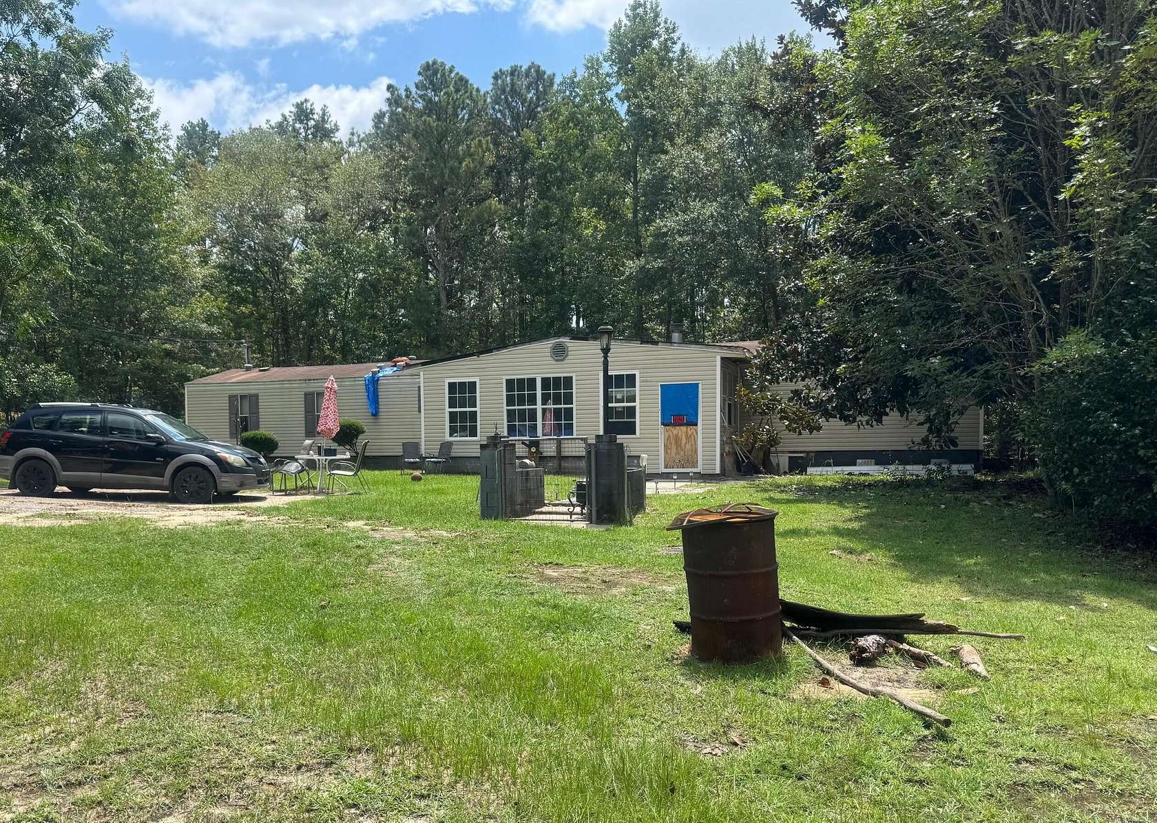 21.4 Acres of Agricultural Land with Home for Sale in Trenton, South Carolina