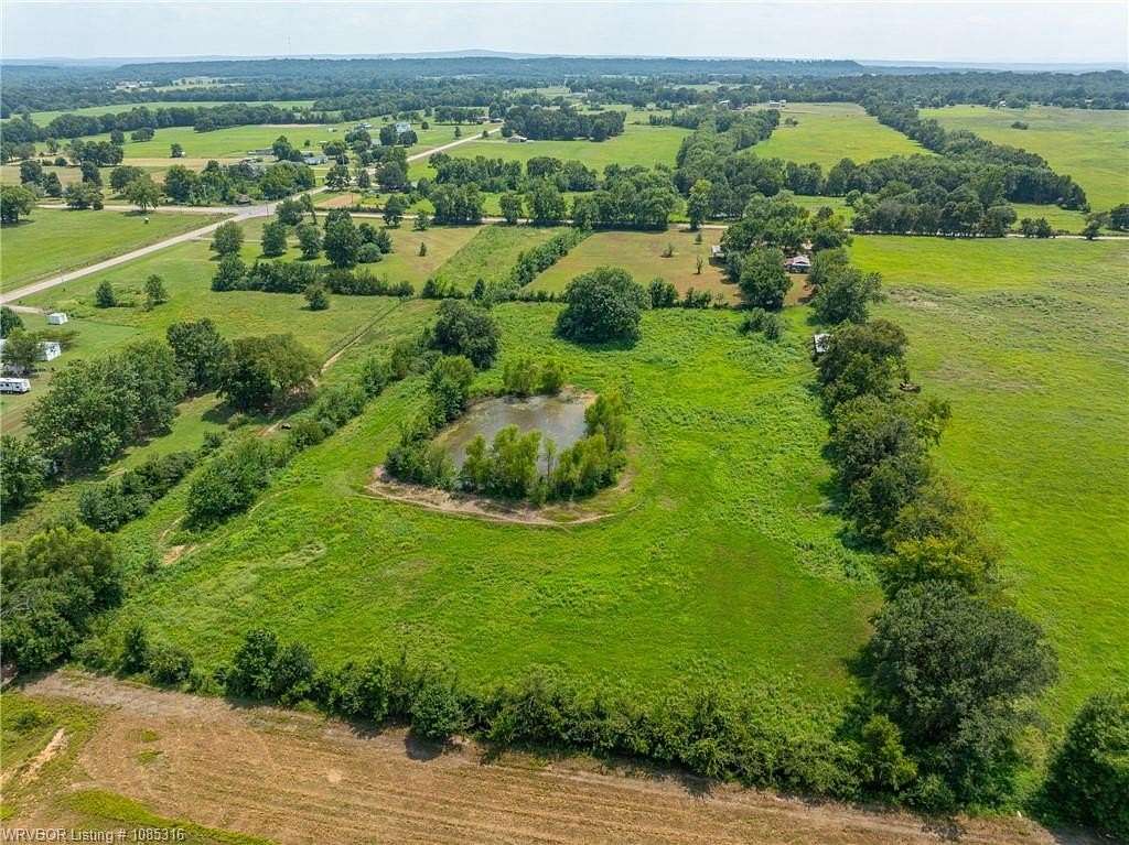 8 Acres of Residential Land for Sale in Lavaca, Arkansas