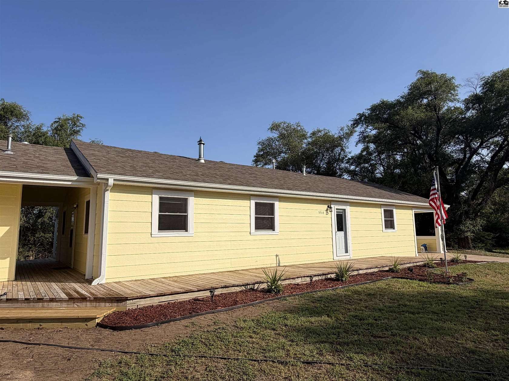 11.2 Acres of Land with Home for Sale in Hutchinson, Kansas