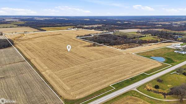 74.8 Acres of Agricultural Land for Sale in Bonaparte, Iowa