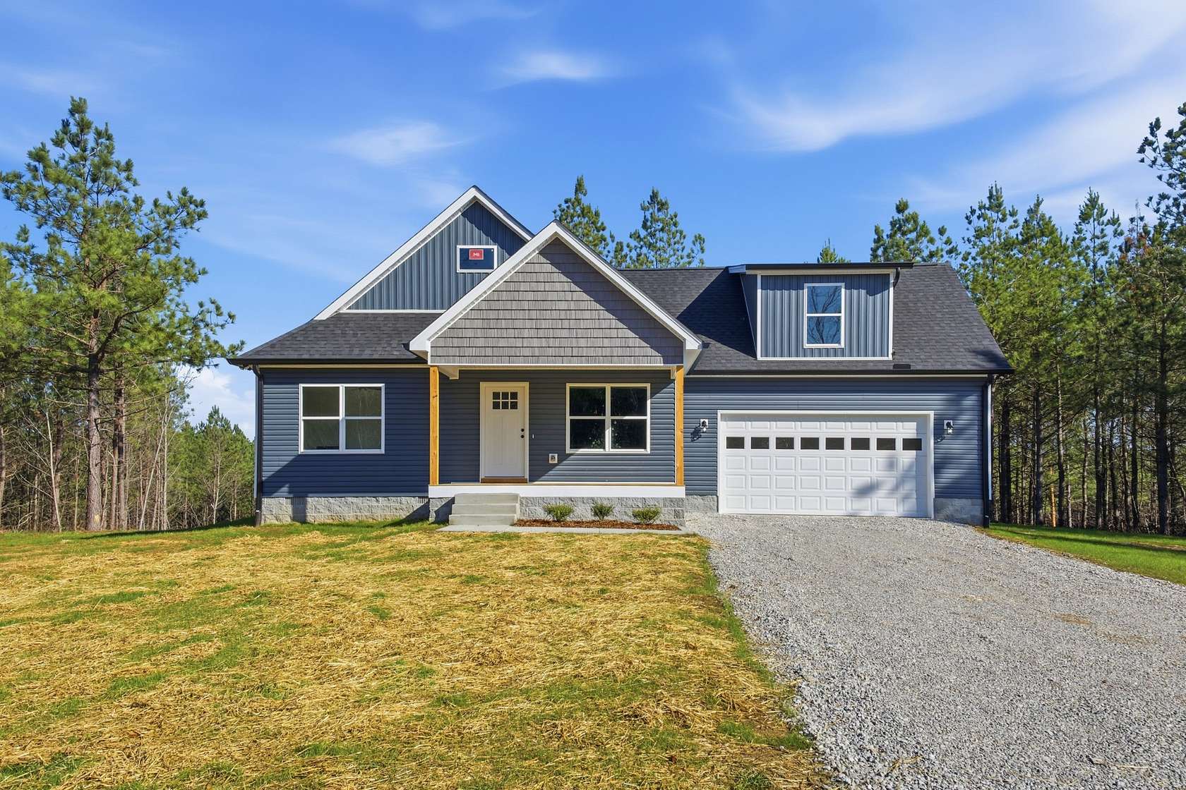 5 Acres of Residential Land with Home for Sale in Erin, Tennessee