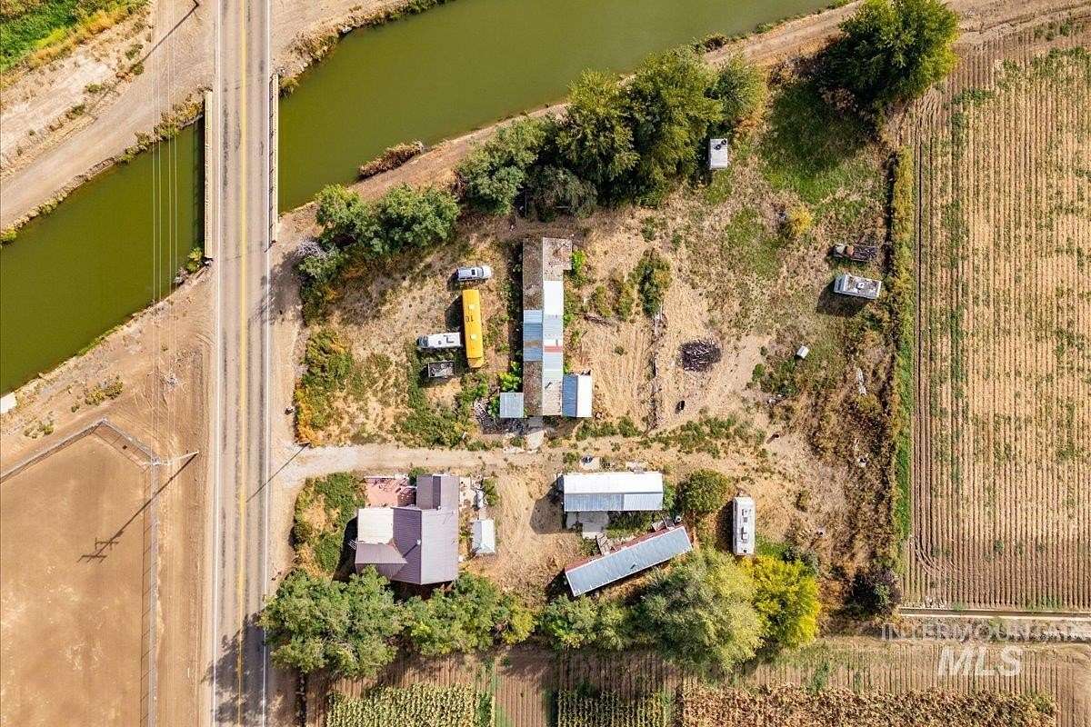 2 Acres of Land with Home for Sale in Caldwell, Idaho