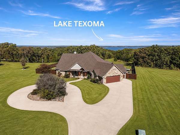 2.18 Acres of Land with Home for Sale in Gordonville, Texas