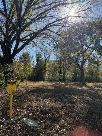 0.15 Acres of Residential Land for Sale in Paris, Texas