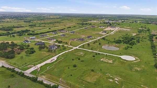 2 Acres of Land for Sale in Aledo, Texas