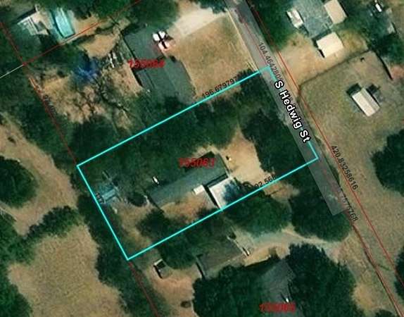 0.5 Acres of Land for Sale in Riesel, Texas