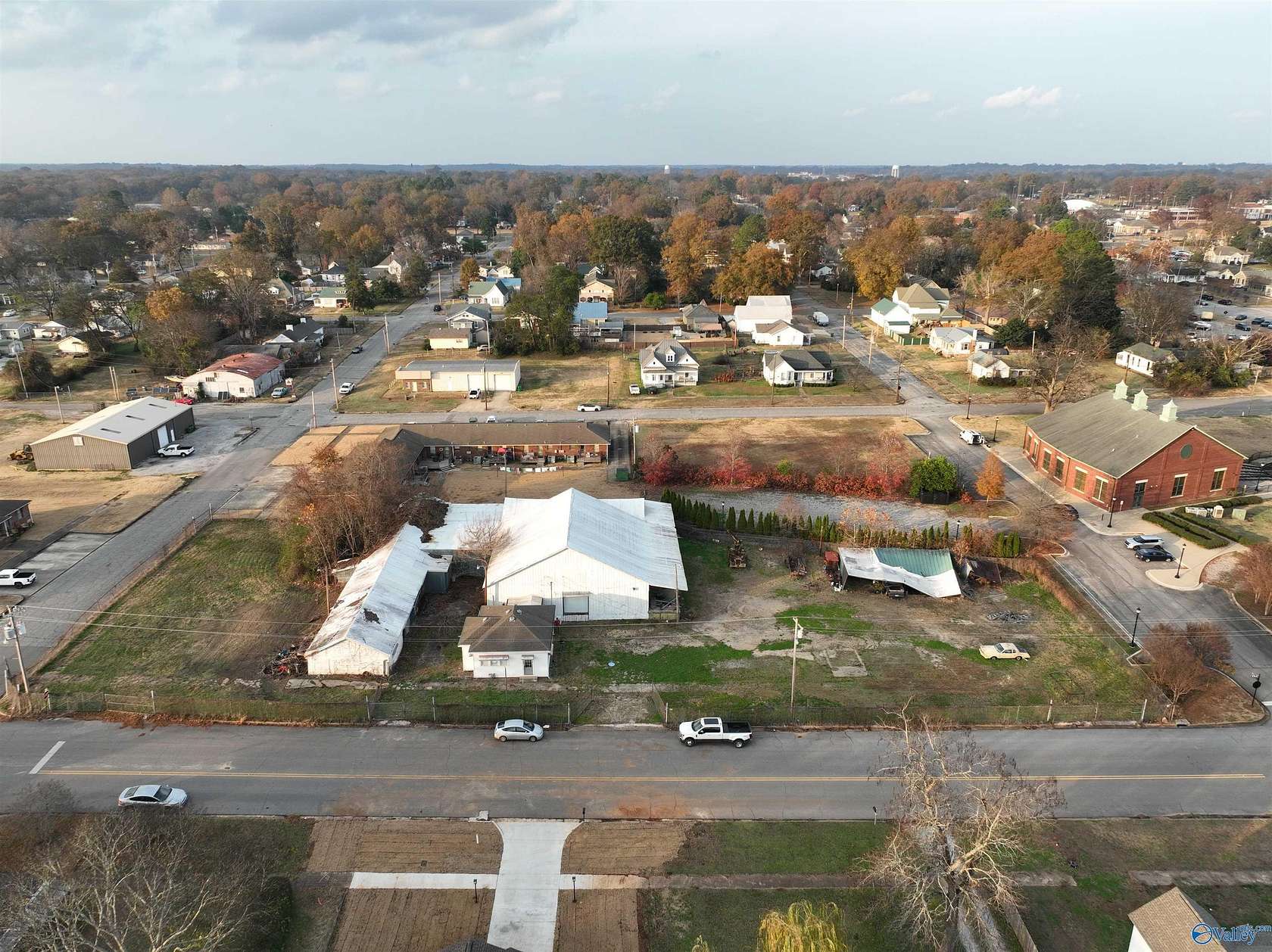 0.53 Acres of Commercial Land for Sale in Tuscumbia, Alabama