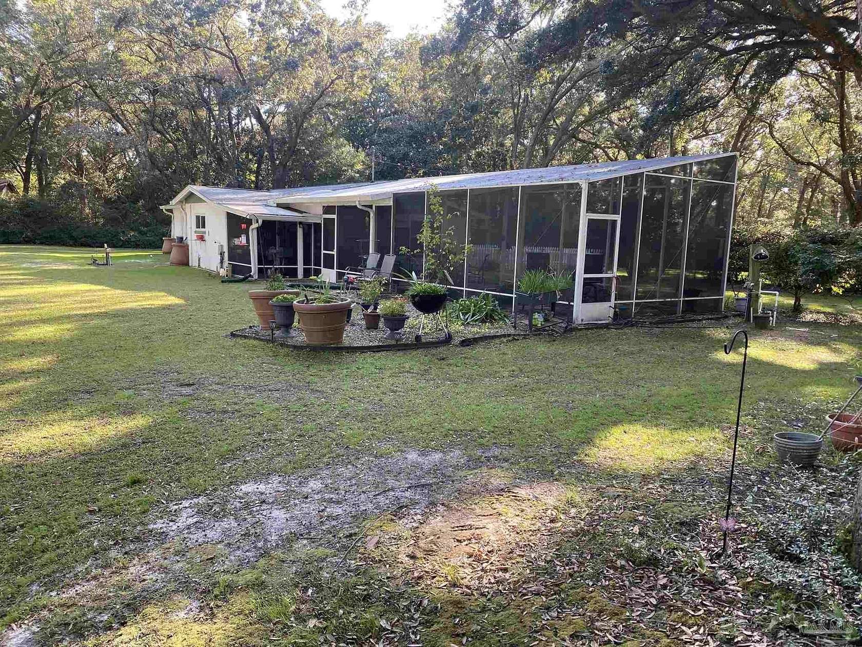 2.5 Acres of Residential Land with Home for Sale in Milton, Florida