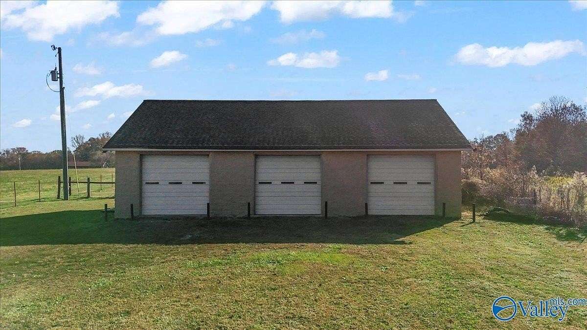 10.1 Acres of Land for Sale in Boaz, Alabama