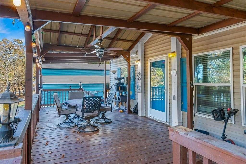 1.5 Acres of Land with Home for Sale in Yantis, Texas