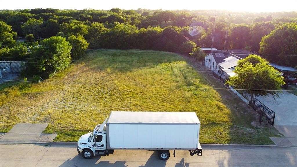 0.28 Acres of Commercial Land for Sale in DeSoto, Texas