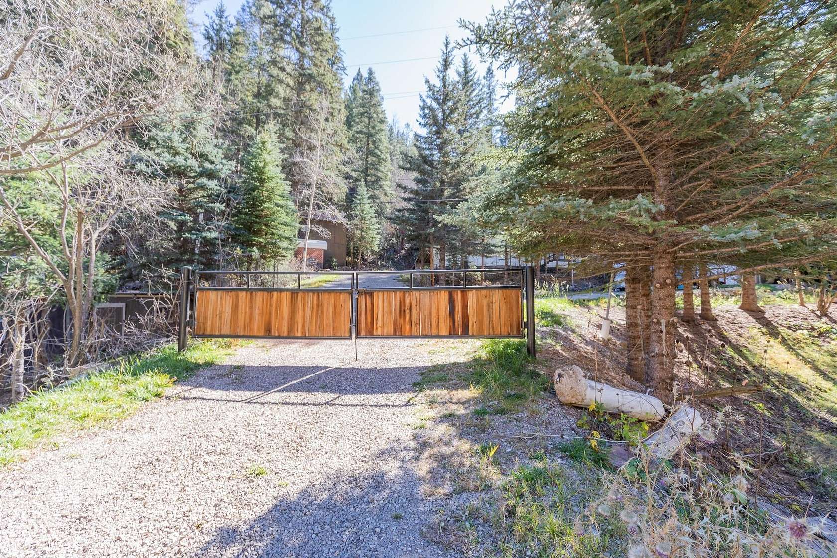 19.2 Acres of Recreational Land with Home for Sale in Cloudcroft, New Mexico