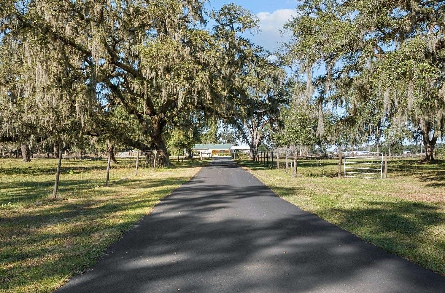 5 Acres of Land with Home for Sale in Dade City, Florida
