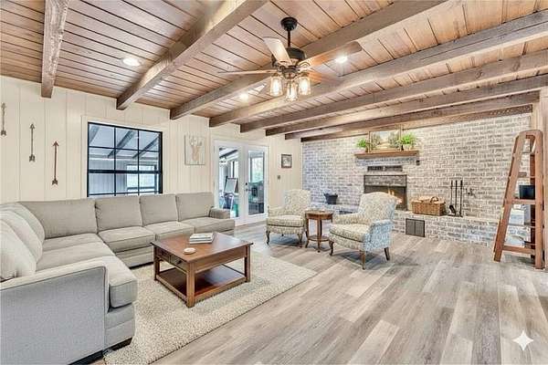 2.36 Acres of Residential Land with Home for Sale in Farmington, Arkansas