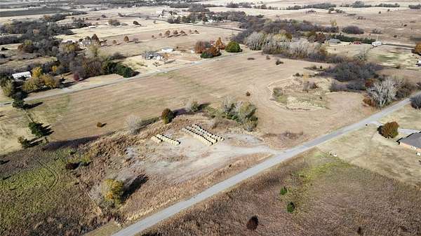 15 Acres of Recreational Land for Sale in Tuttle, Oklahoma