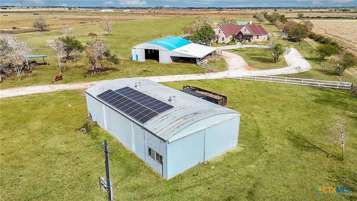 16.1 Acres of Improved Mixed-Use Land for Sale in Alleyton, Texas