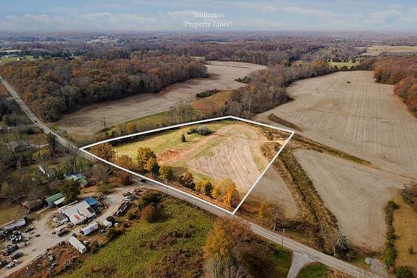 6.43 Acres of Agricultural Land for Sale in Sparta, Tennessee