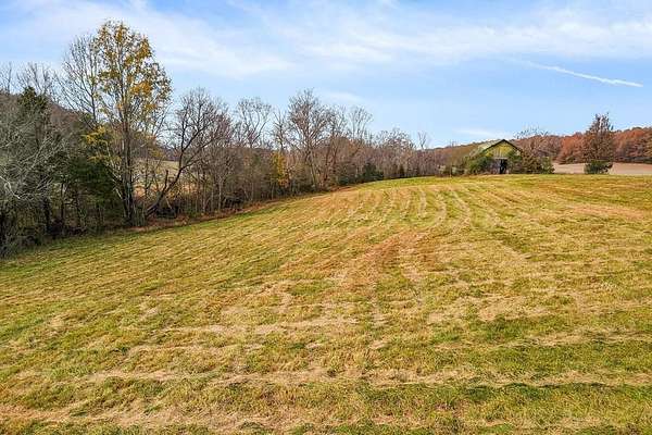 6.43 Acres of Agricultural Land for Sale in Sparta, Tennessee