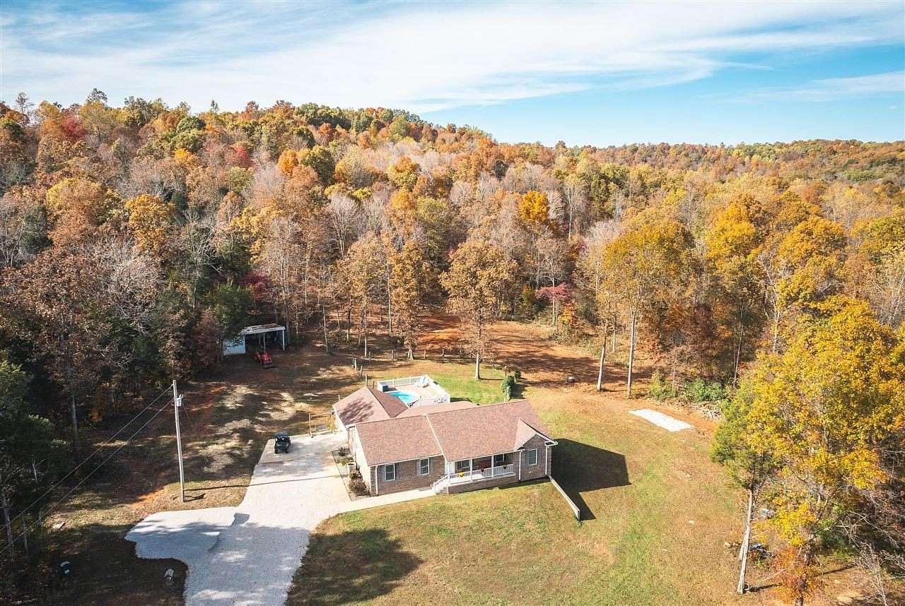 60 Acres of Land with Home for Sale in Irvington, Kentucky