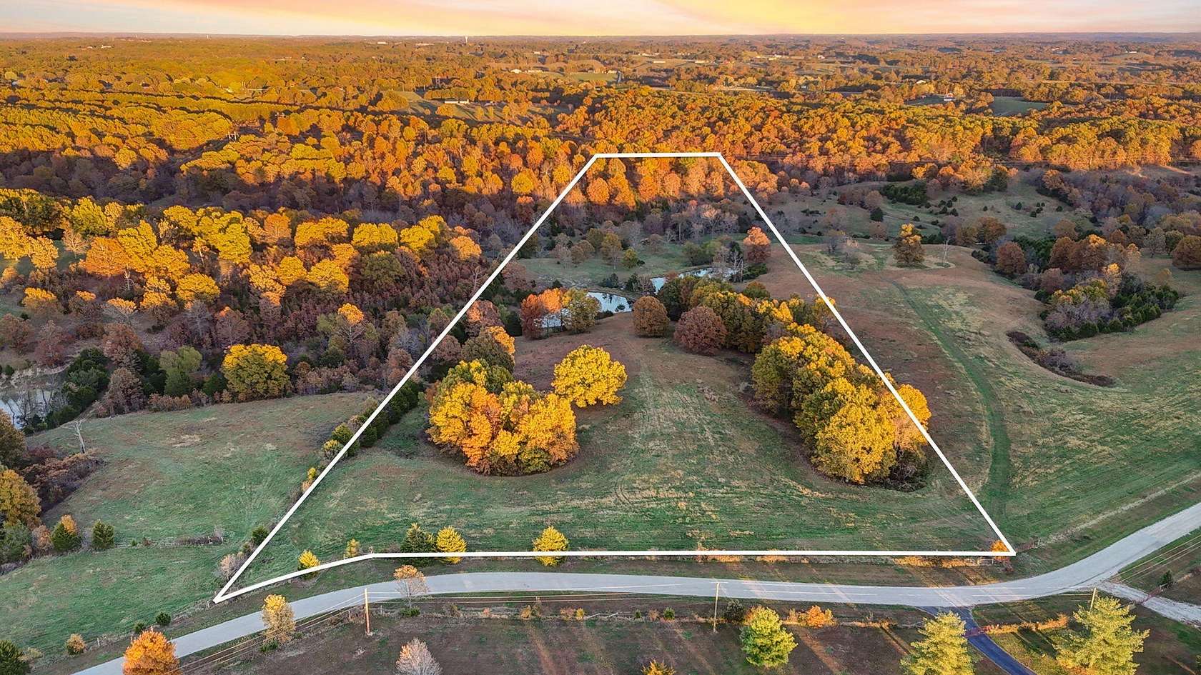 25 Acres of Land for Sale in Fordland, Missouri