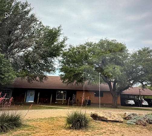 7.3 Acres of Land with Home for Sale in Snyder, Texas
