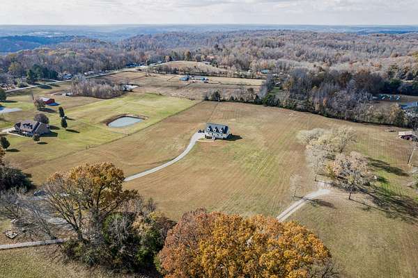 5.3 Acres of Residential Land with Home for Sale in Ashland City, Tennessee