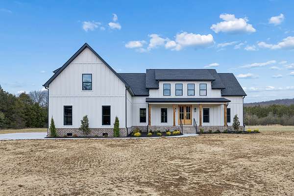 5.13 Acres of Land with Home for Sale in Lascassas, Tennessee