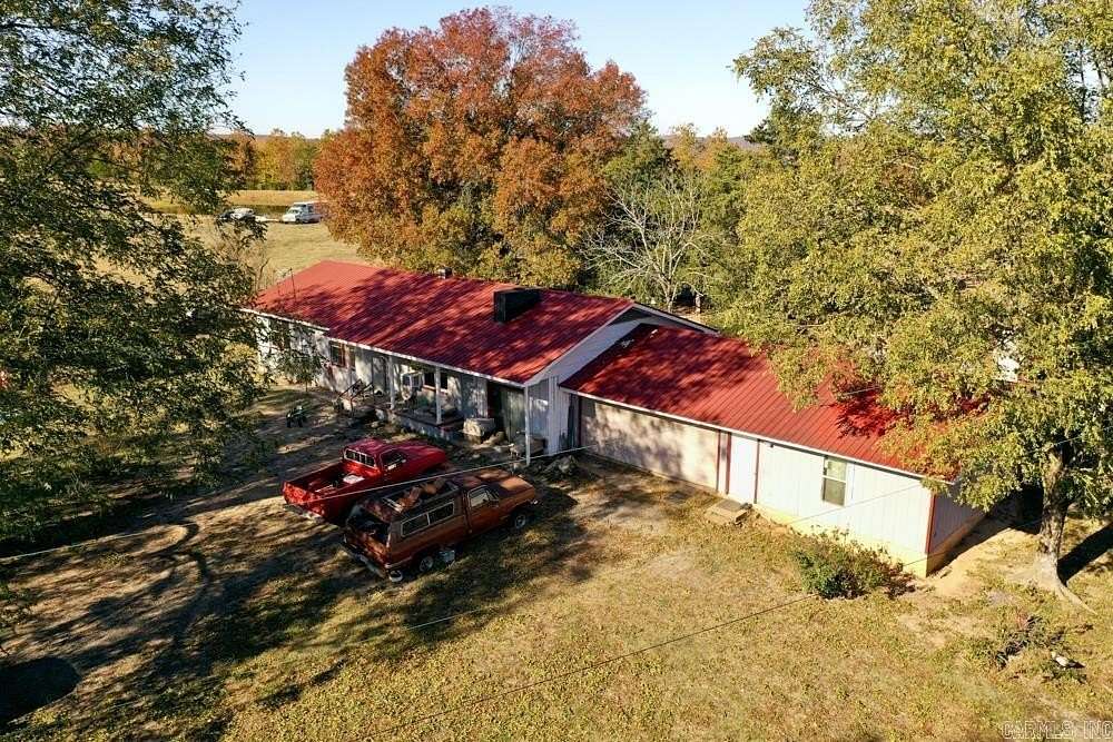 60 Acres of Land with Home for Sale in Clinton, Arkansas