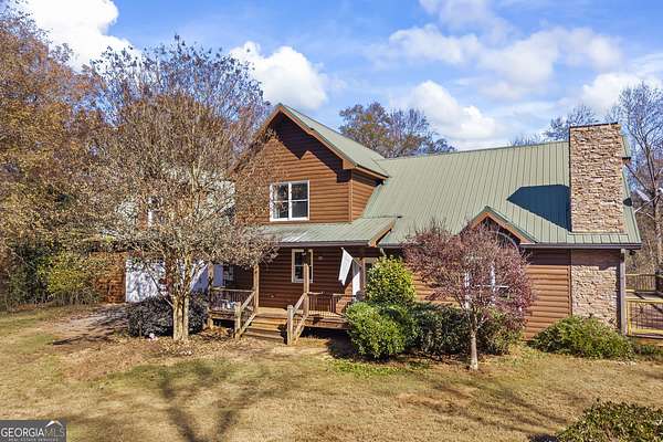 16 Acres of Land with Home for Sale in Danielsville, Georgia