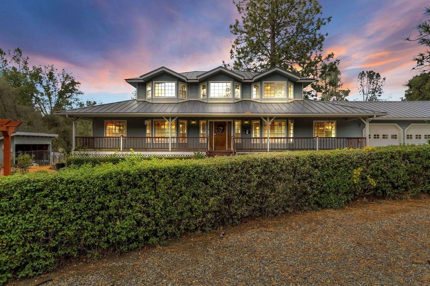 4 Acres of Residential Land with Home for Sale in Oakhurst, California