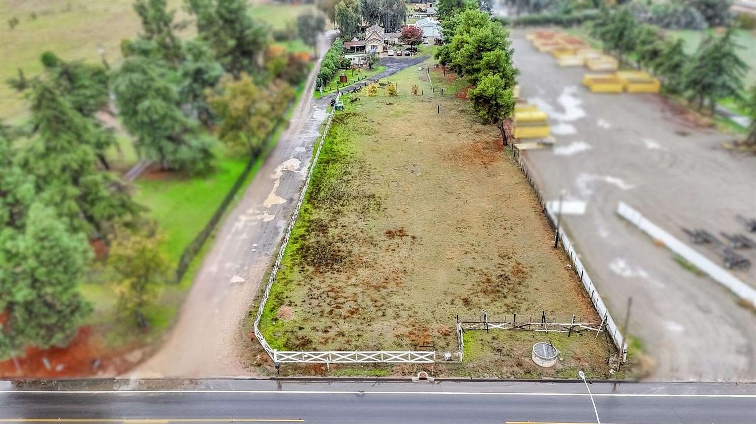 2 Acres of Residential Land with Home for Sale in Fresno, California