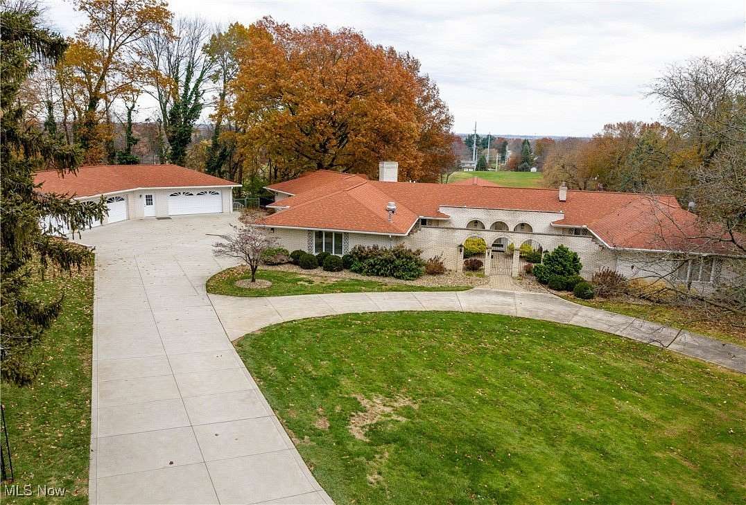 3.16 Acres of Residential Land with Home for Sale in Canton, Ohio