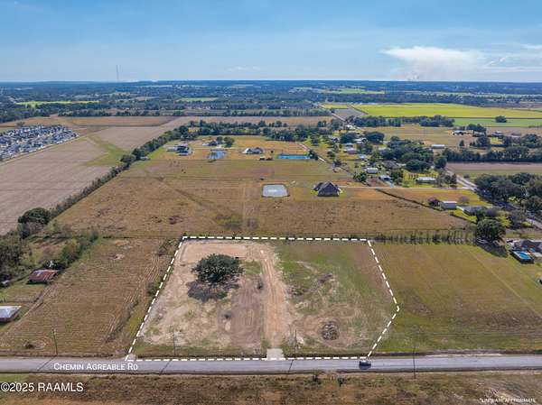 4 Acres of Residential Land for Sale in Youngsville, Louisiana