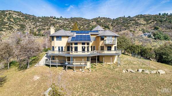 8.18 Acres of Land with Home for Sale in Tehachapi, California