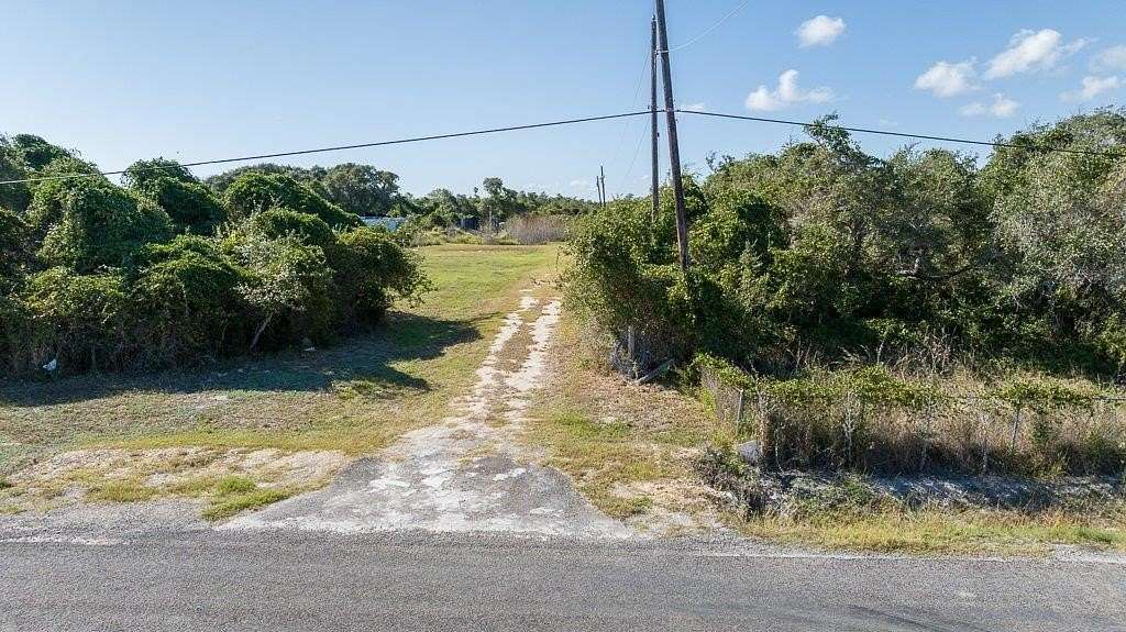 2.5 Acres of Residential Land for Sale in Aransas Pass, Texas