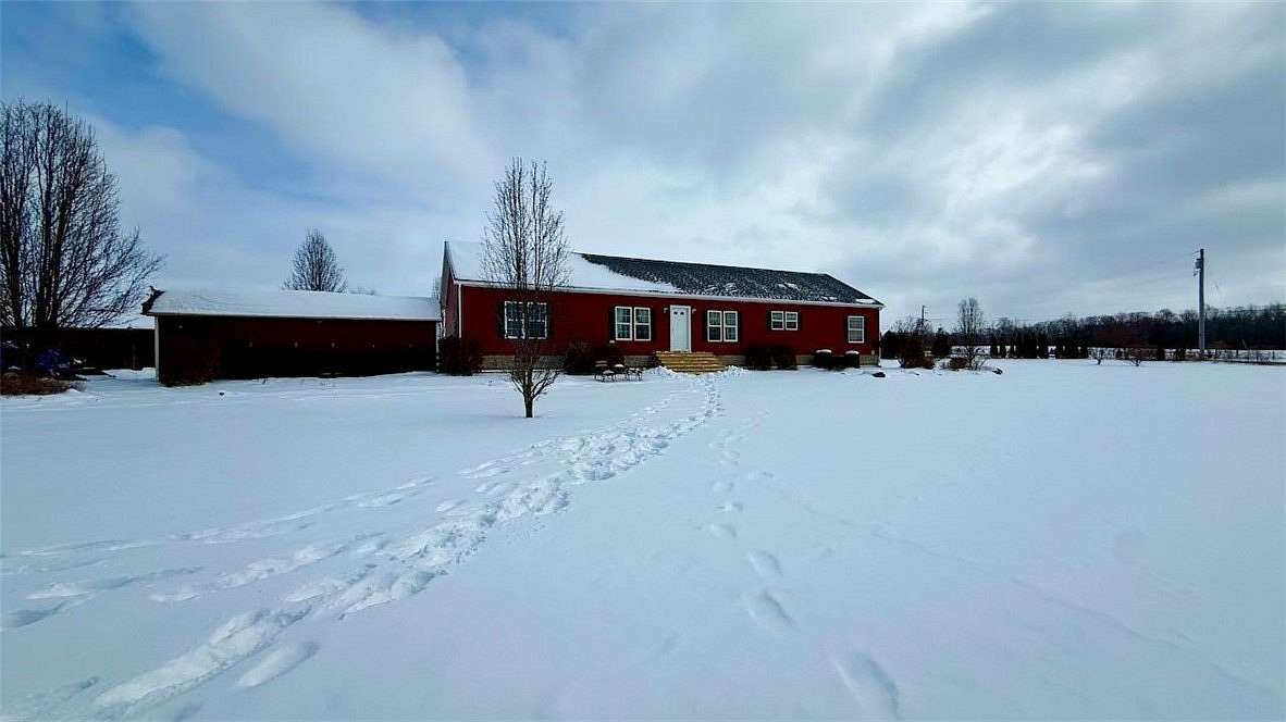 12.3 Acres of Land with Home for Sale in Aurora, New York