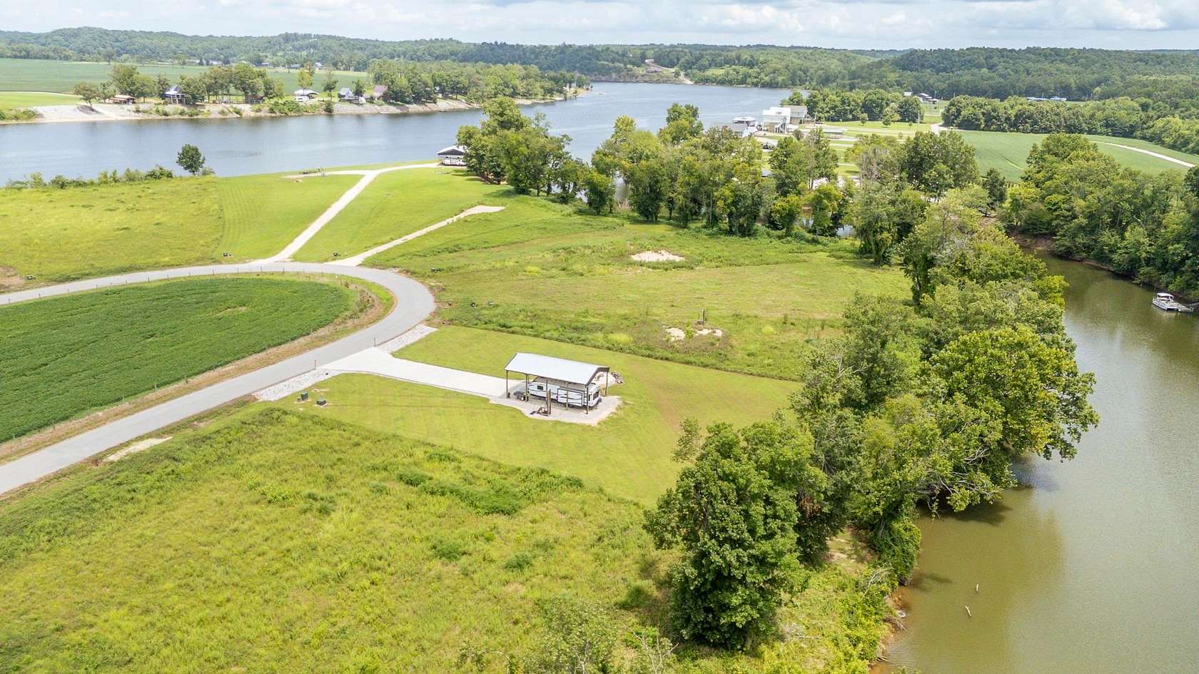 1 Acre of Residential Land for Sale in Savannah, Tennessee