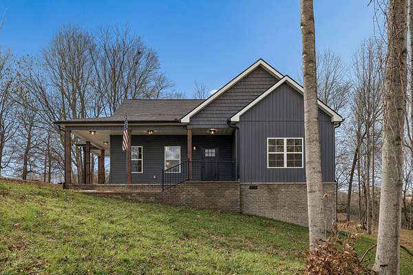 0.7 Acres of Residential Land with Home for Sale in Westmoreland, Tennessee