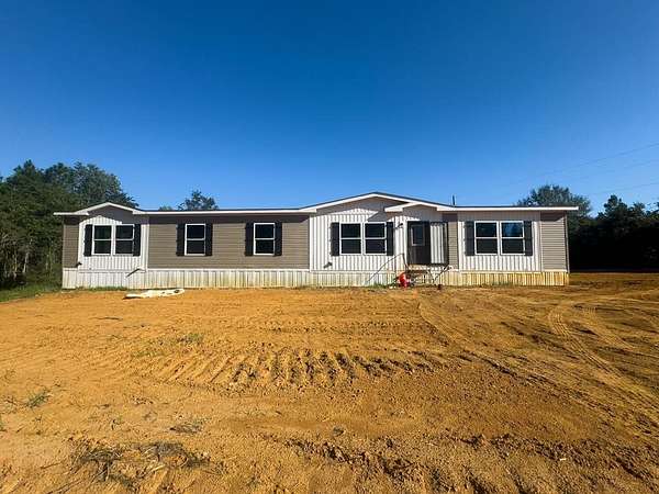 9.6 Acres of Residential Land with Home for Sale in Perkinston, Mississippi