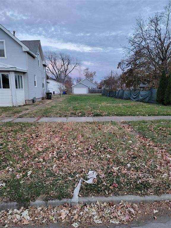 0.1 Acres of Residential Land for Sale in Cedar Rapids, Iowa