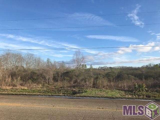 4.6 Acres of Residential Land for Sale in Baton Rouge, Louisiana