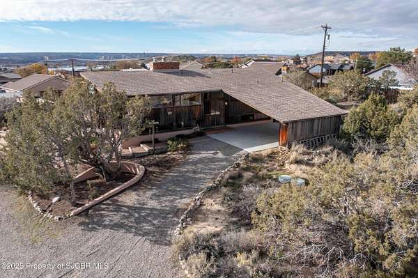 2.55 Acres of Residential Land with Home for Sale in Farmington, New Mexico