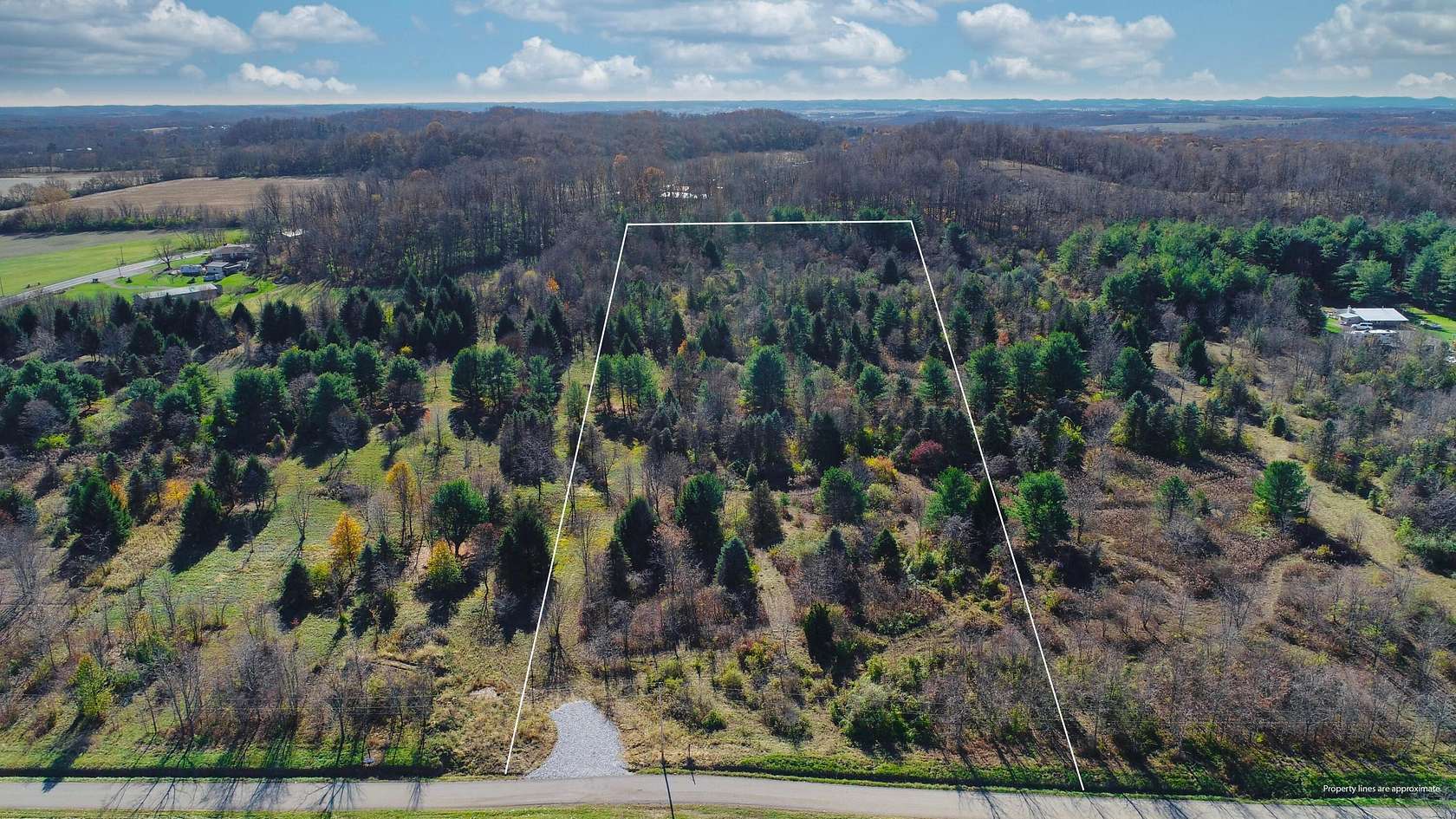 5 Acres of Residential Land for Sale in Amanda, Ohio